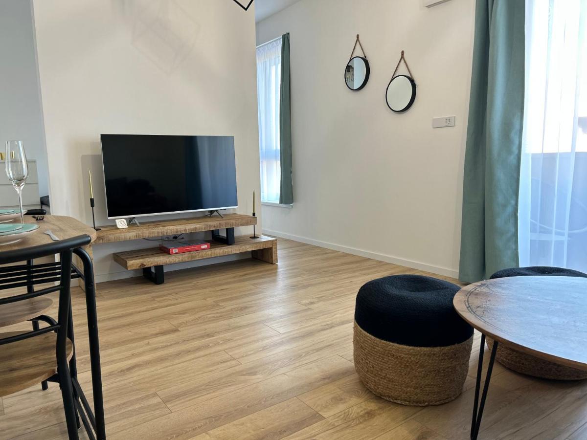 Cozy 1-Bedroom Condo Miloslavov Экстерьер фото