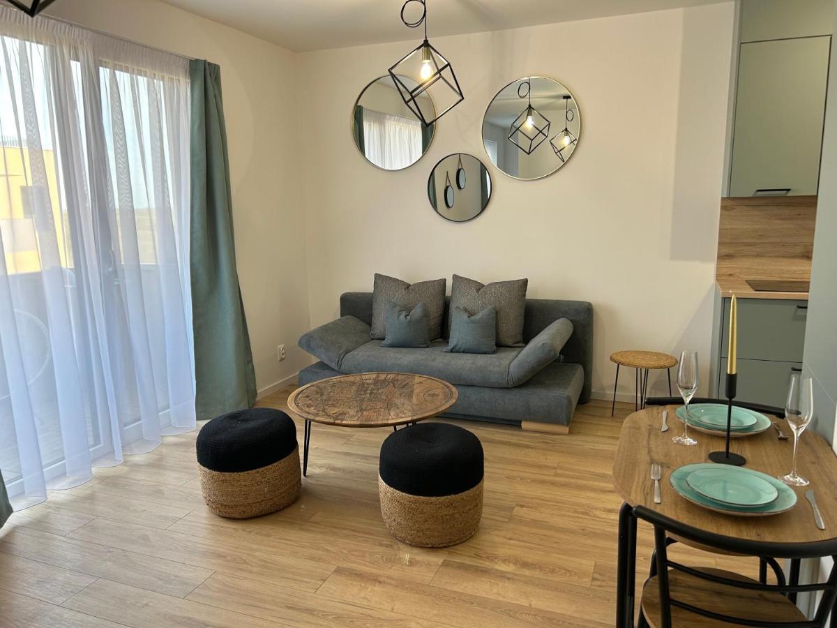 Cozy 1-Bedroom Condo Miloslavov Экстерьер фото